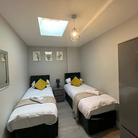 New Modern Flat! Monthly Discount! Near City Centre Cardiff Exterior foto