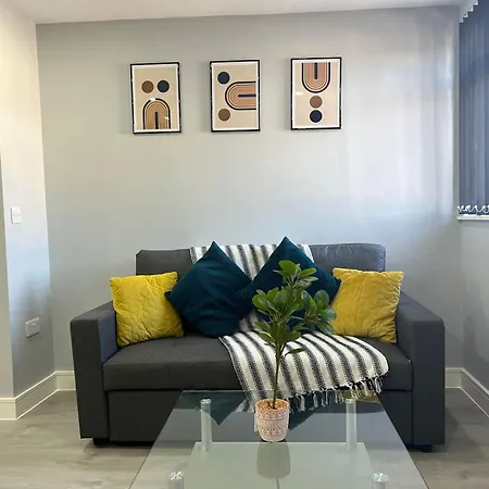 New Modern Flat! Monthly Discount! Near City Centre Cardiff Exterior foto