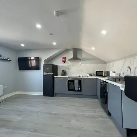 New Modern Flat! Monthly Discount! Near City Centre Cardiff Exterior foto
