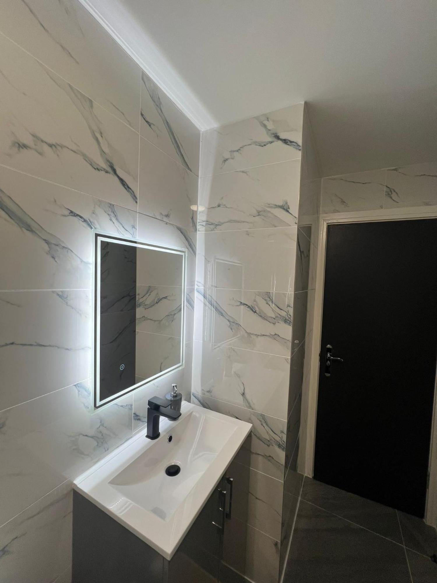Apartment New Modern Flat! Monthly Discount! Near Centre