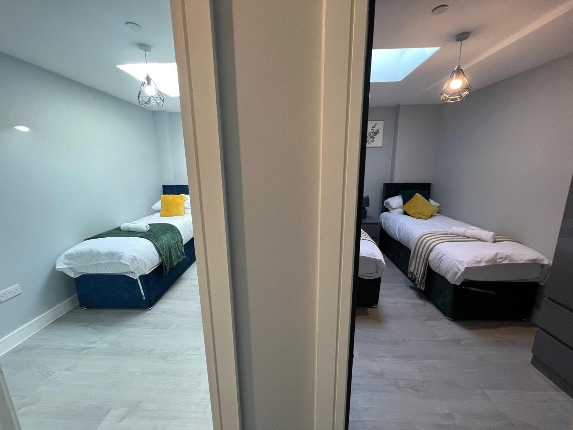 New Modern Flat! Monthly Discount! Near Centre * Cardiff